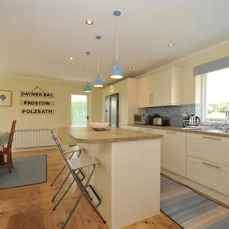 Holiday home Dolphins Polzeath